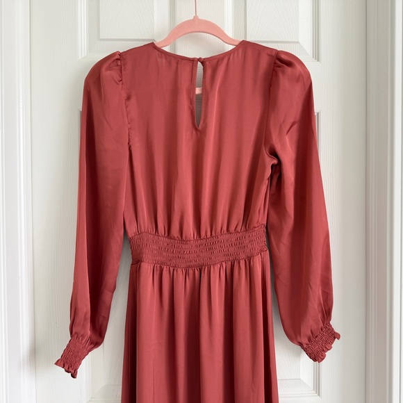 Express Satin Texture Tiered Rust Puff Long Sleeve Smock Waist Maxi Dress | XS - Picture 15 of 16